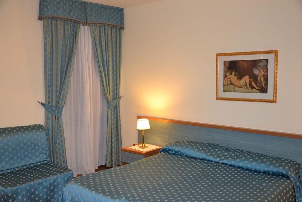 Domus Julia Hotel Roma Exterior foto