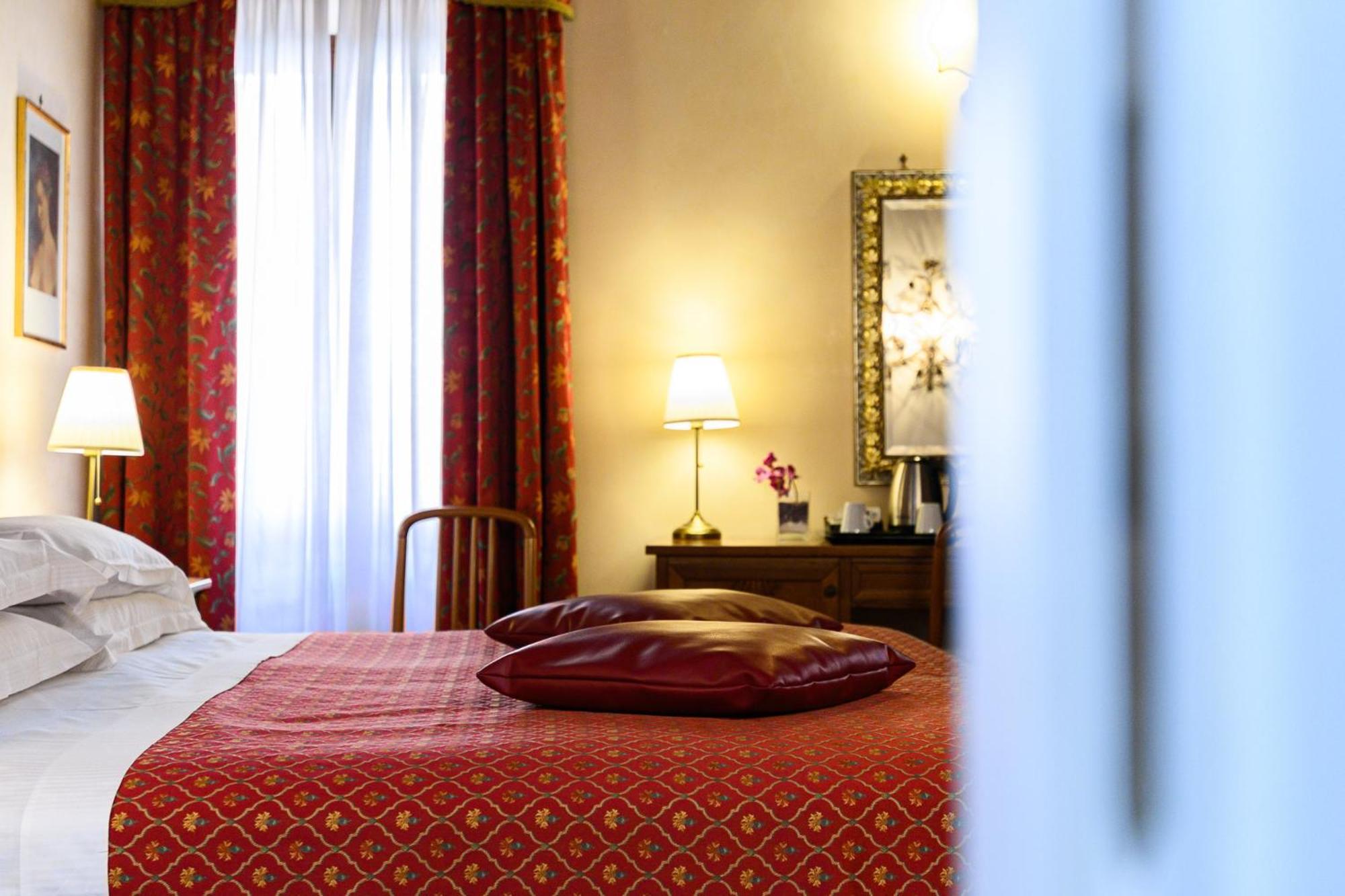 Domus Julia Hotel Roma Exterior foto